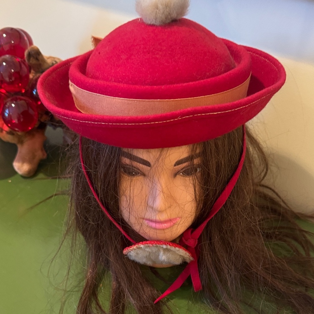 Vintage Red felt hat  very unique